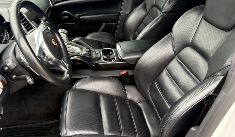 
								2014 Porsche Cayenne Turbo full									