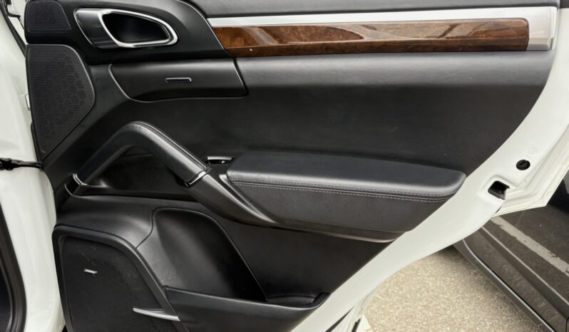 
								2014 Porsche Cayenne Turbo full									