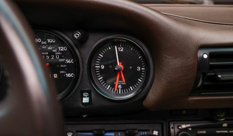 
								1986 Porsche 911 Carrera Coupe full									