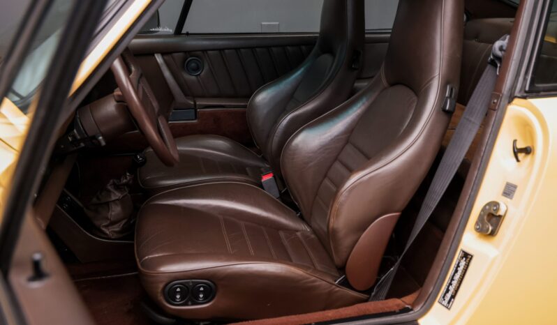 
								1986 Porsche 911 Carrera Coupe full									