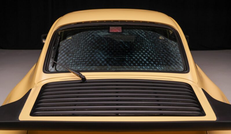 
								1986 Porsche 911 Carrera Coupe full									