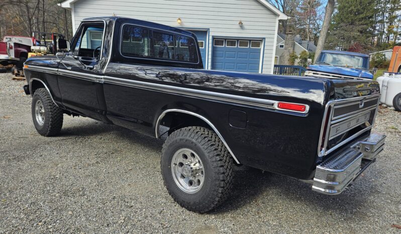 								1977 Ford F-250 Ranger 4×4 full									