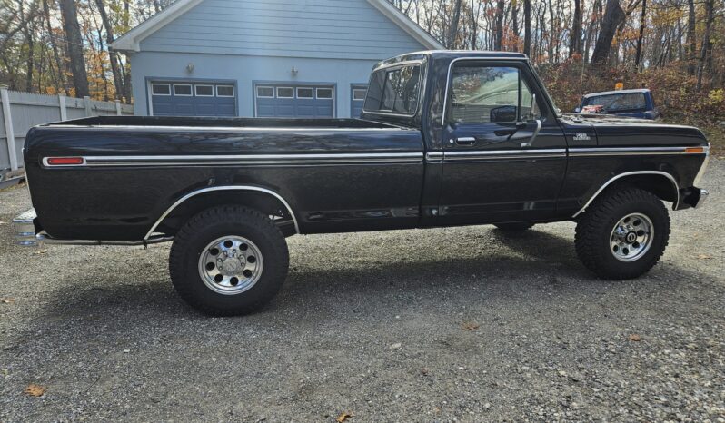 								1977 Ford F-250 Ranger 4×4 full									