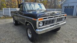 										1977 Ford F-250 Ranger 4×4 full									