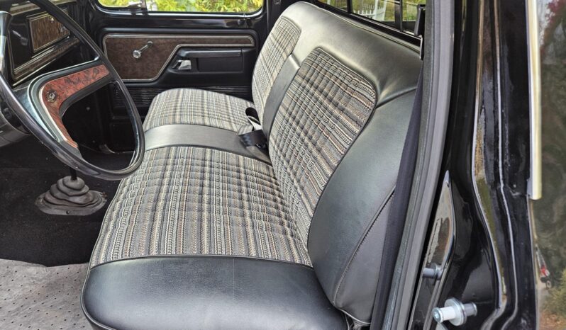 								1977 Ford F-250 Ranger 4×4 full									