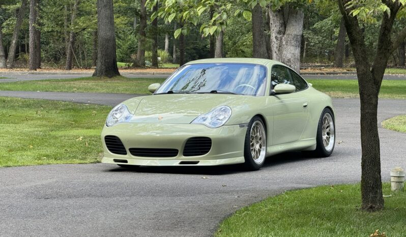 
								2003 Porsche 911 Carrera 4S Coupe full									