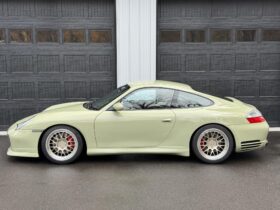 2003 Porsche 911 Carrera 4S Coupe