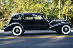 
										1934 Cadillac 370-D V12 Fleetwood Sedan full									