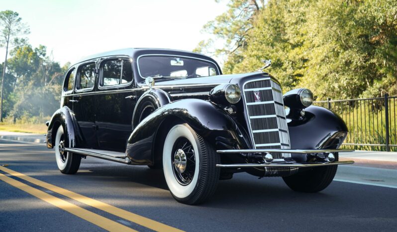 
								1934 Cadillac 370-D V12 Fleetwood Sedan full									