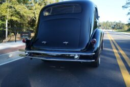 
										1934 Cadillac 370-D V12 Fleetwood Sedan full									