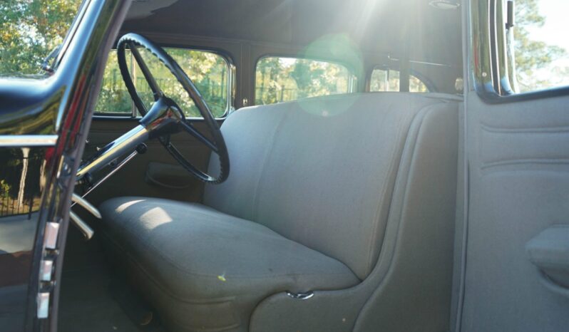 
								1934 Cadillac 370-D V12 Fleetwood Sedan full									