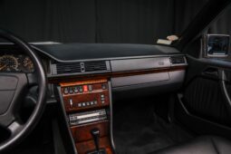 
										1993 Mercedes-Benz 300CE Coupe full									