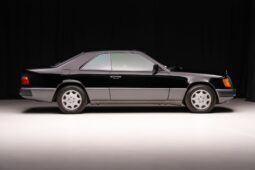 
										1993 Mercedes-Benz 300CE Coupe full									