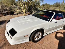 
										1991 Chevrolet Camaro Z28 Convertible full									