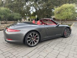 
										2013 Porsche 911 Carrera 4S Cabriolet full									