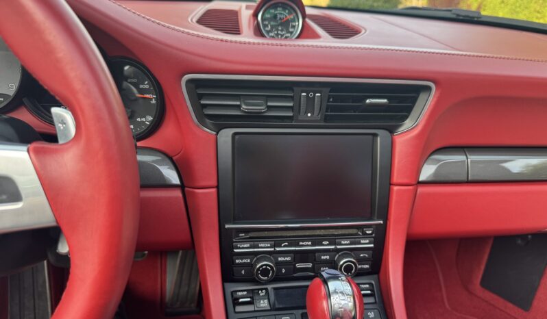 
								2013 Porsche 911 Carrera 4S Cabriolet full									