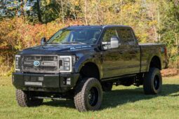 
										2018 Ford F-250 Super Duty Lariat Crew Cab Power Stroke full									
