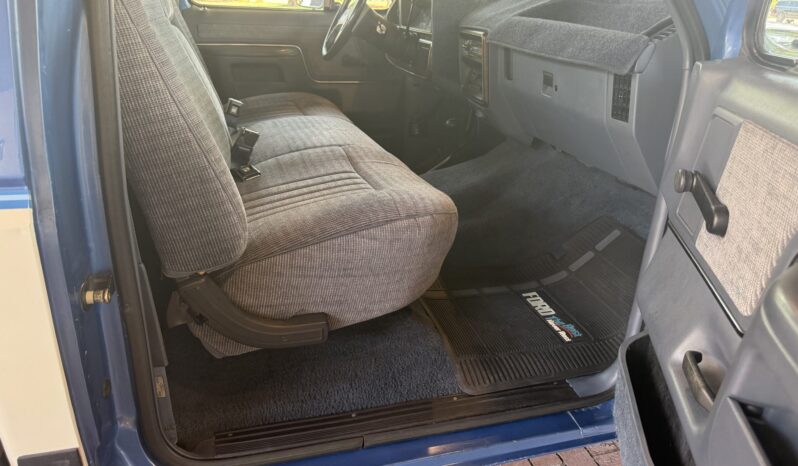 
								1990 Ford F-150 XLT Lariat 4×4 full									