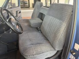 
										1990 Ford F-150 XLT Lariat 4×4 full									