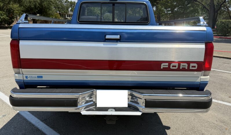 
								1990 Ford F-150 XLT Lariat 4×4 full									