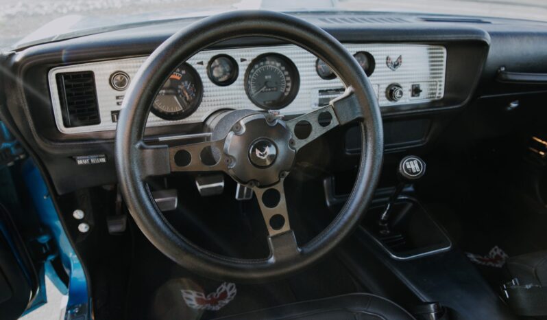 
								1971 Pontiac Firebird Trans Am 4-Speed Export full									