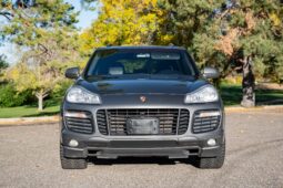 
										2009 Porsche Cayenne GTS 6-Speed full									