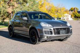 
										2009 Porsche Cayenne GTS 6-Speed full									