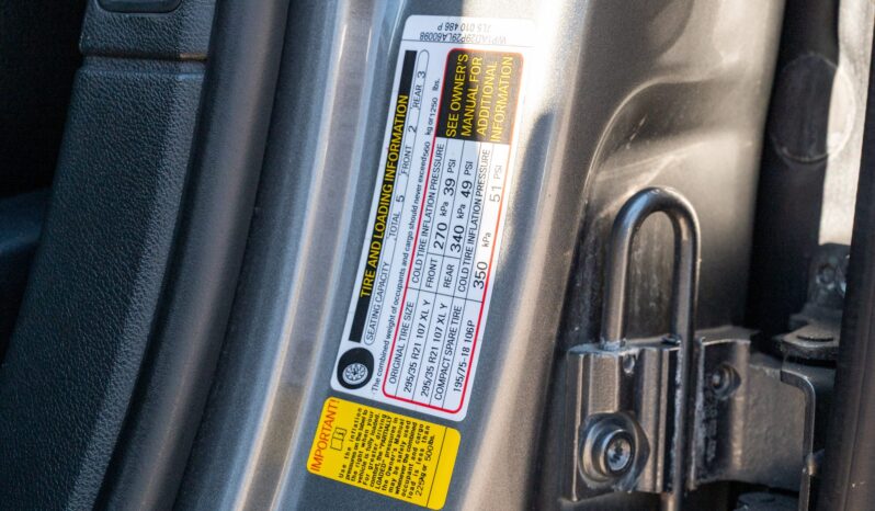 
								2009 Porsche Cayenne GTS 6-Speed full									