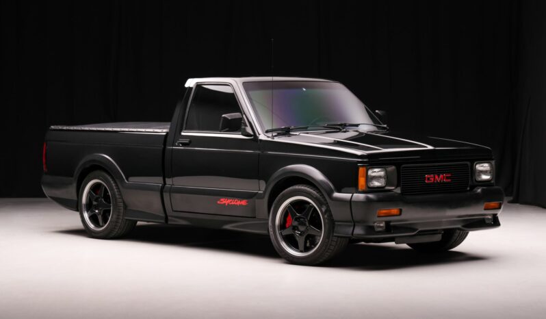 
								1991 GMC Syclone full									