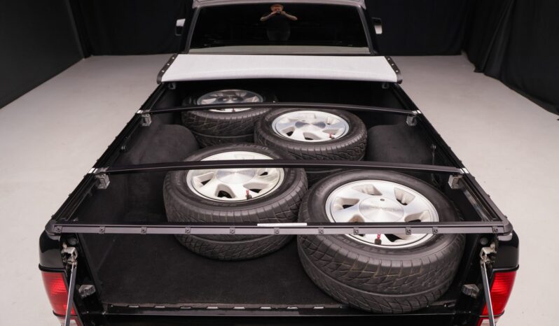 
								1991 GMC Syclone full									