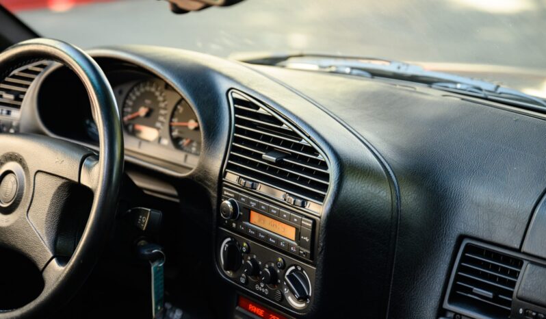 
								1994 BMW M3 Coupe 5-Speed full									