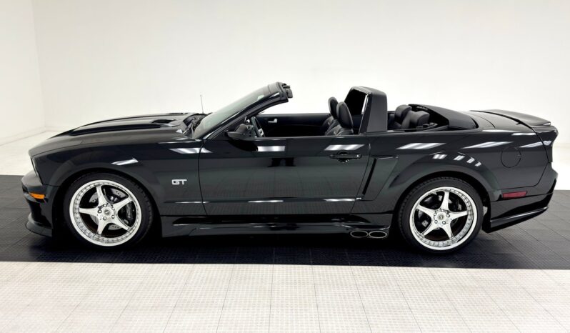 
								2008 Ford Mustang C500 Convertible full									