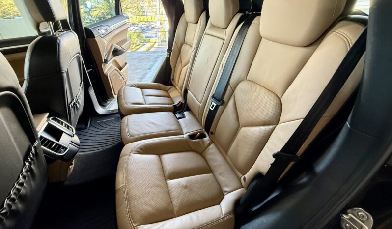 
								2016 Porsche Cayenne Diesel full									