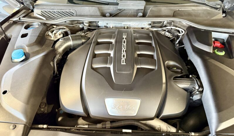 
								2016 Porsche Cayenne Diesel full									