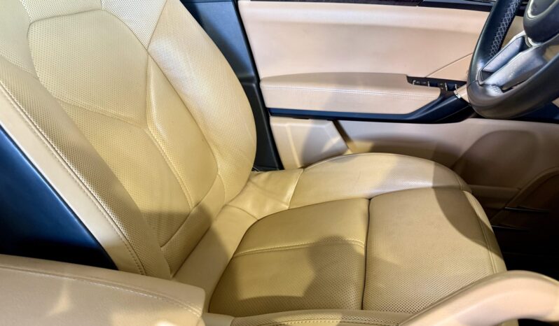 
								2016 Porsche Cayenne Diesel full									