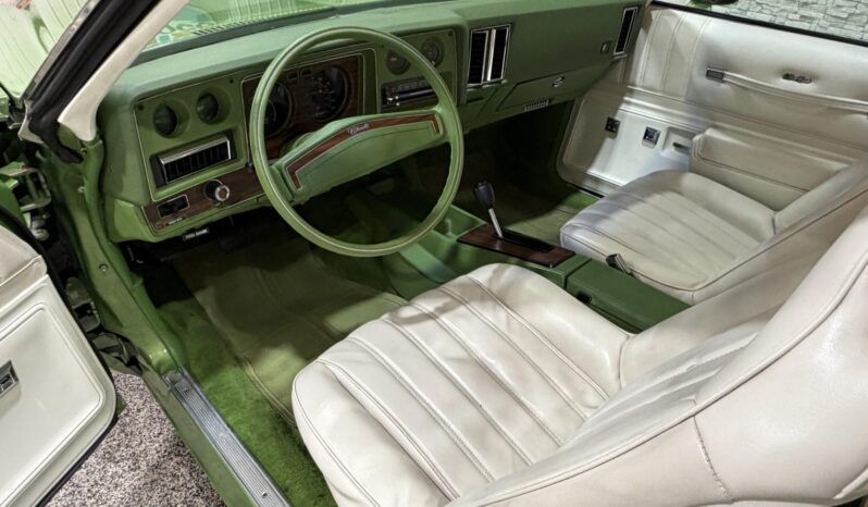 								1976 Chevrolet Monte Carlo Coupe full									