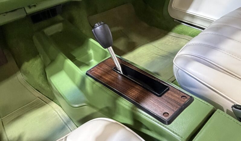 								1976 Chevrolet Monte Carlo Coupe full									