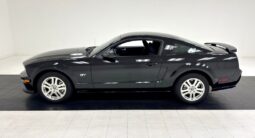 										2006 Ford Mustang Coupe 4.6 Liter 3V V8/ full									