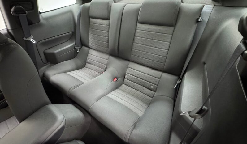 								2006 Ford Mustang Coupe 4.6 Liter 3V V8/ full									