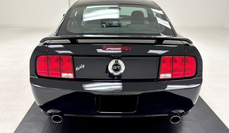 								2006 Ford Mustang Coupe 4.6 Liter 3V V8/ full									