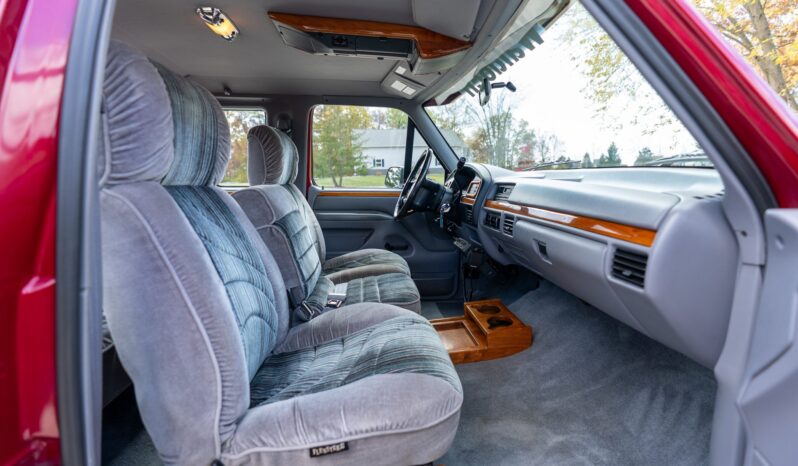 								1995 Ford F-150 XLT SuperCab 5.8L 4×4 Waldoch Conversion full									