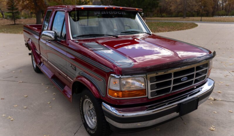 								1995 Ford F-150 XLT SuperCab 5.8L 4×4 Waldoch Conversion full									