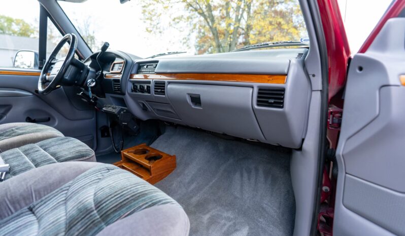 								1995 Ford F-150 XLT SuperCab 5.8L 4×4 Waldoch Conversion full									