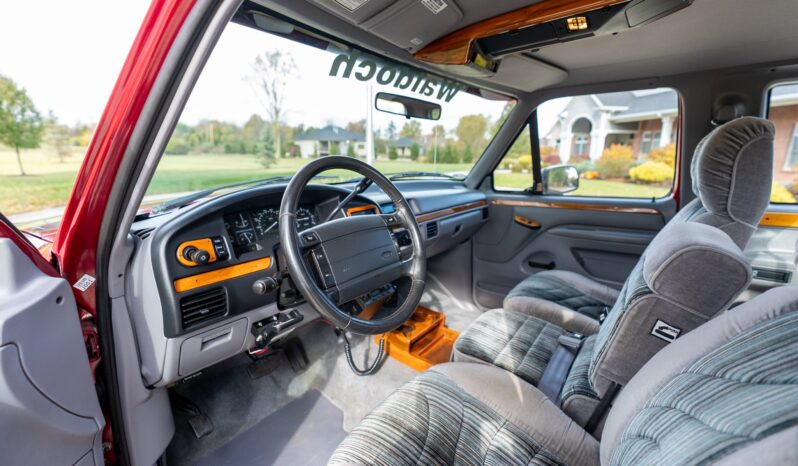 								1995 Ford F-150 XLT SuperCab 5.8L 4×4 Waldoch Conversion full									