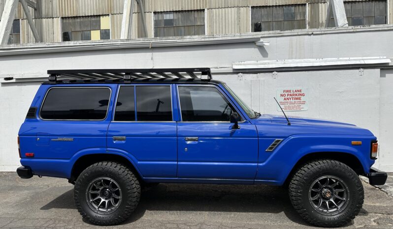 								1985 Toyota Land Cruiser FJ60 full									