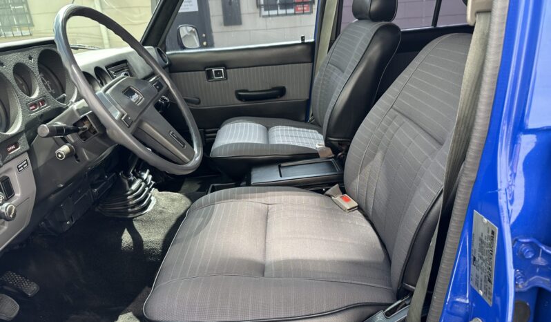 								1985 Toyota Land Cruiser FJ60 full									