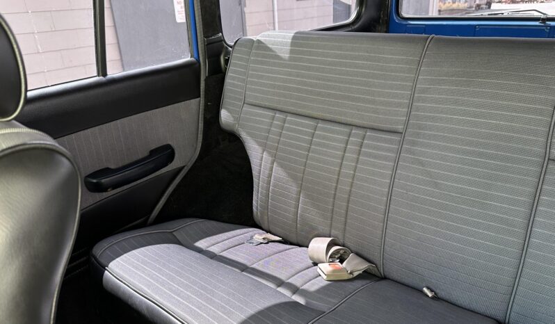 								1985 Toyota Land Cruiser FJ60 full									