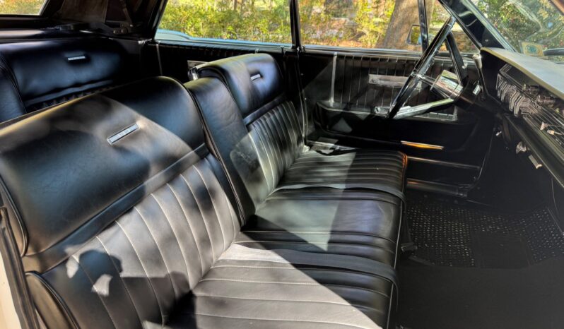 
								1965 Lincoln Continental Convertible full									