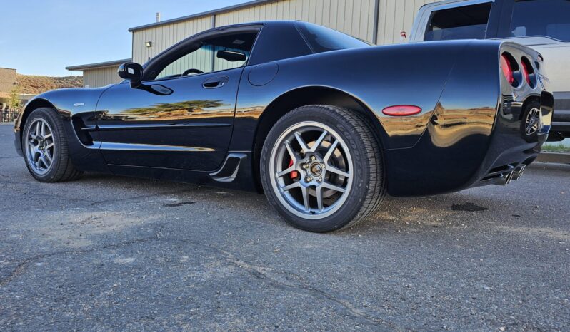 
								2001 Chevrolet Corvette Z06 full									