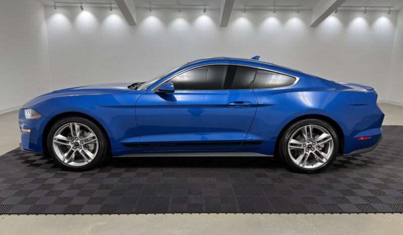 2021 Ford Mustang EcoBoost Premium 1